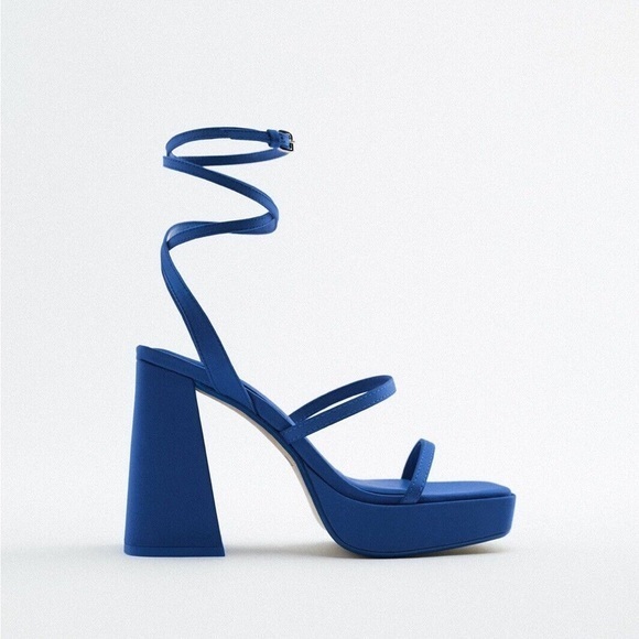 ZARA STRAPPY PLATFORM HEEL SANDALS‎ - Picture 2 of 10